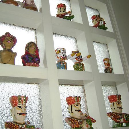 Sabs Bed And Breakfast New Delhi Exterior photo